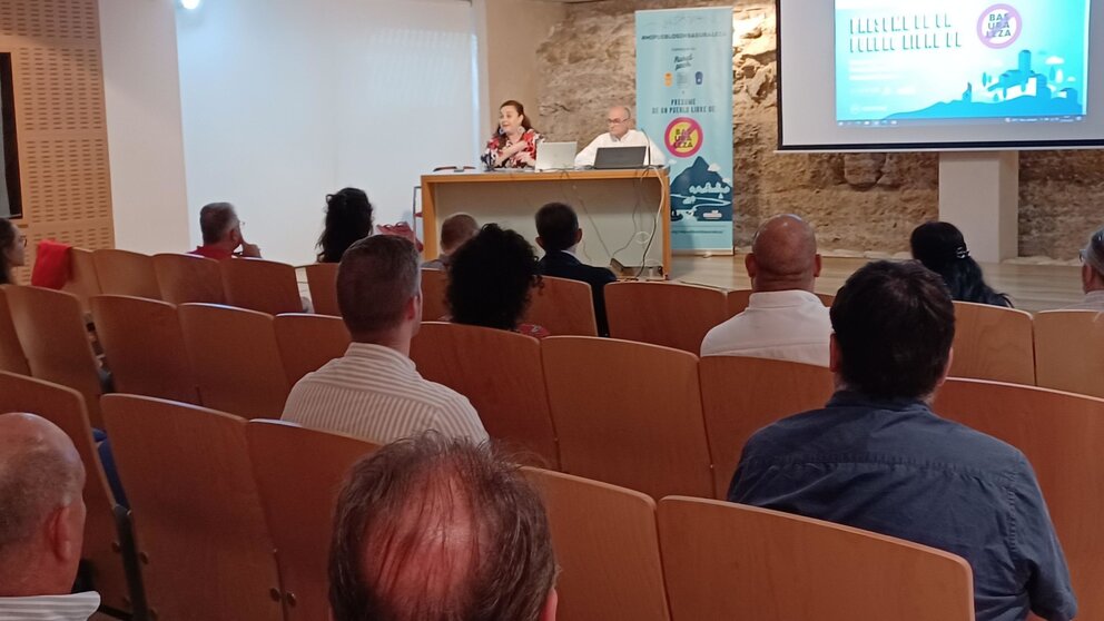 El Proyecto LIBERA, de SEO/BirdLife, en alianza con Ecoembes y la colaboración del Gobierno regional, organizó un encuentro en Murcia pata promover la adhesión de los ayuntamientos al proyecto